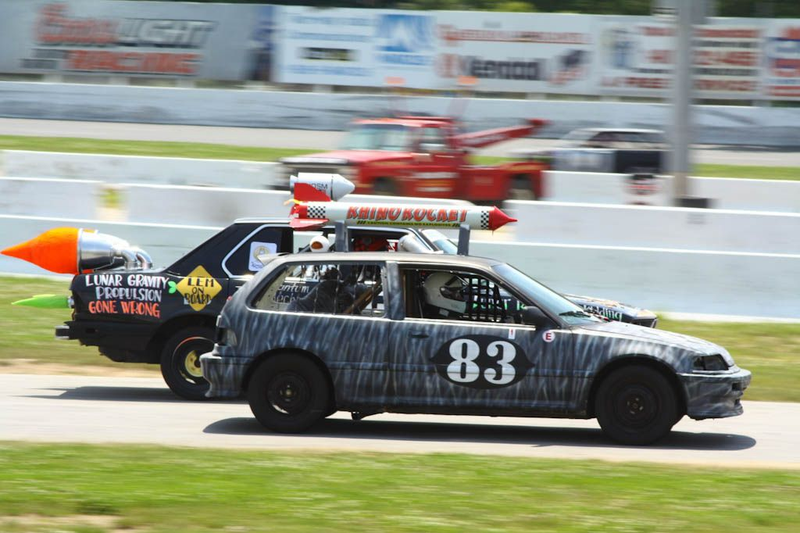 Illustration for article titled The 24 Hours Of LeMons New England 2009 Über Gallery, Part 5